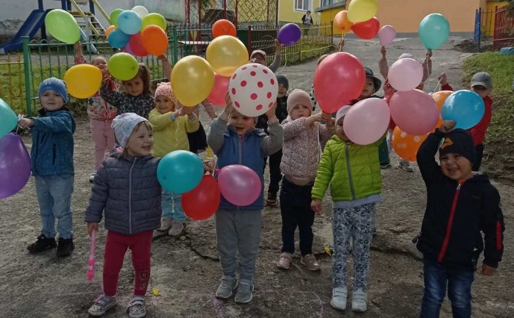  Давайте познайомимося з нашими вихованцями: дівчатками і хлопчиками